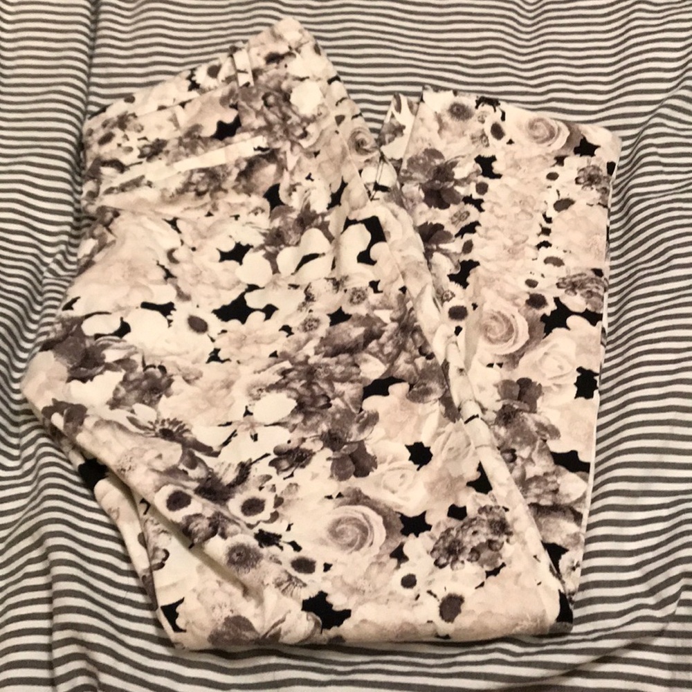 Mossimo ankle pants